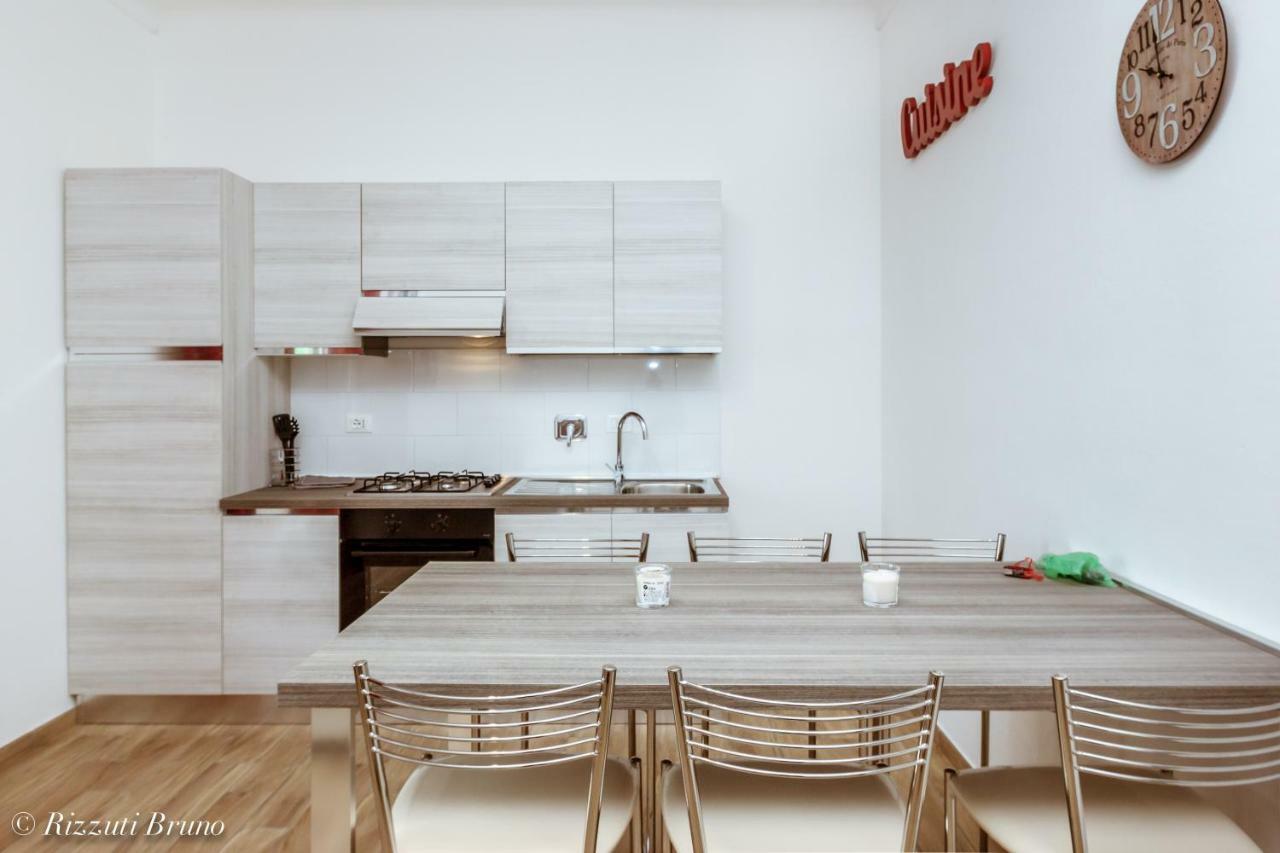 Happy House Apartment Savona Ngoại thất bức ảnh